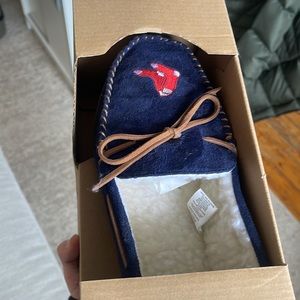 Red Sox Slippers NEW in box